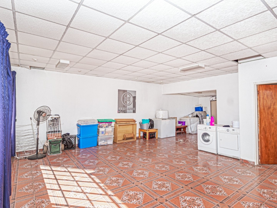 3 Bedroom Property for Sale in Country View Gauteng