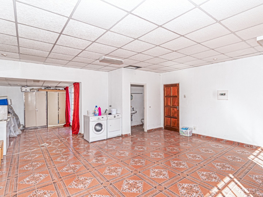 3 Bedroom Property for Sale in Country View Gauteng