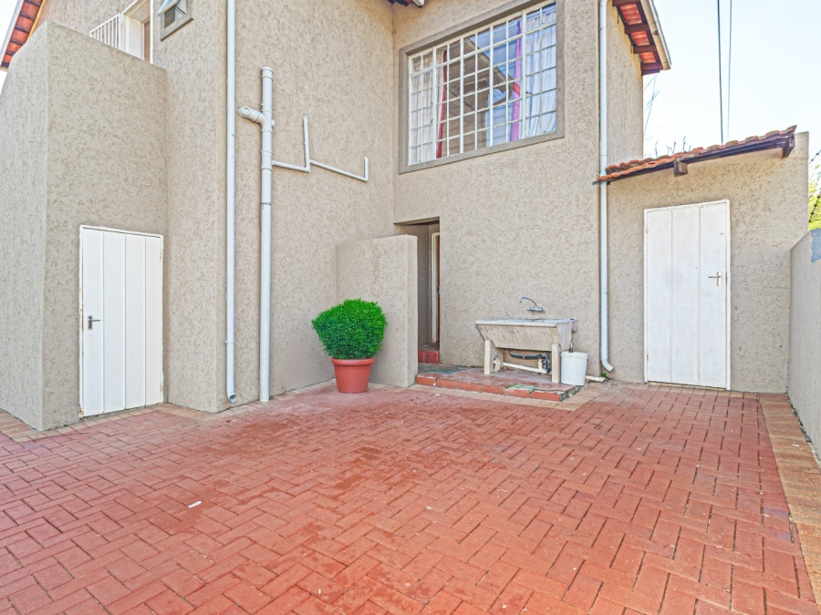 3 Bedroom Property for Sale in Country View Gauteng