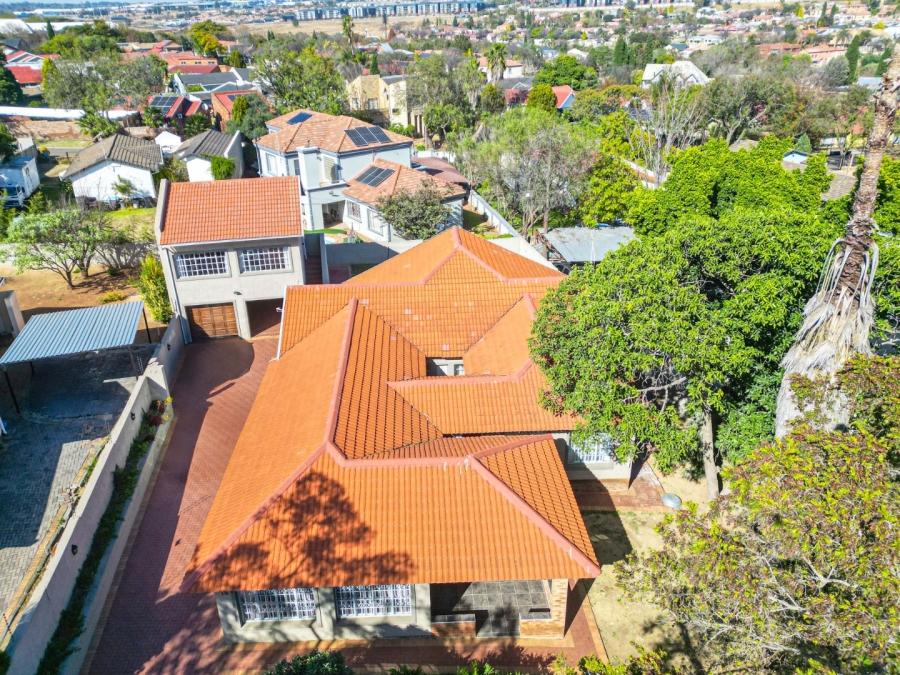 3 Bedroom Property for Sale in Country View Gauteng