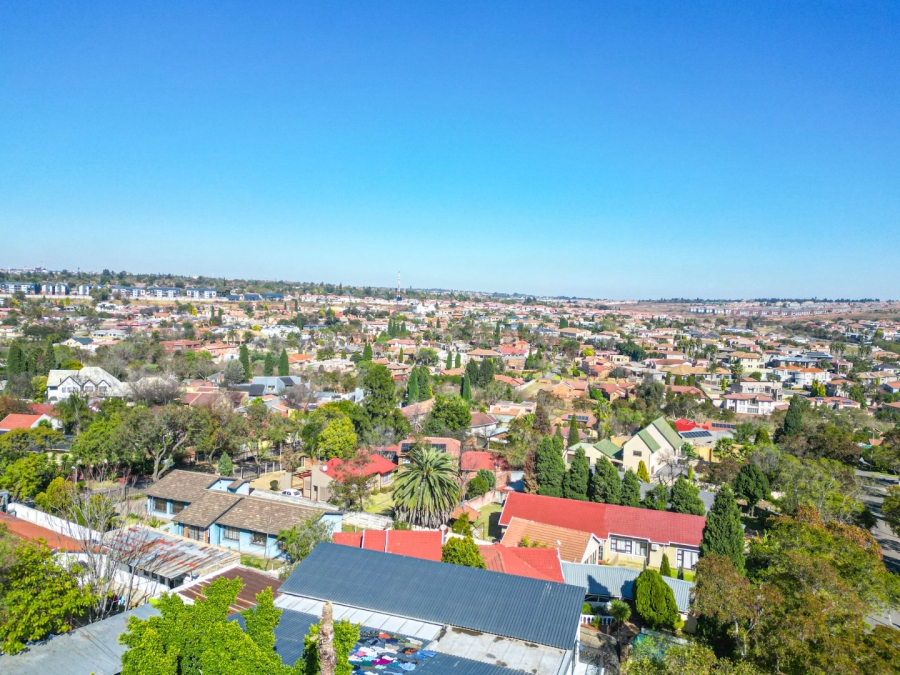 3 Bedroom Property for Sale in Country View Gauteng