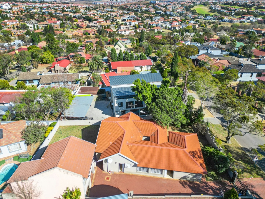 3 Bedroom Property for Sale in Country View Gauteng