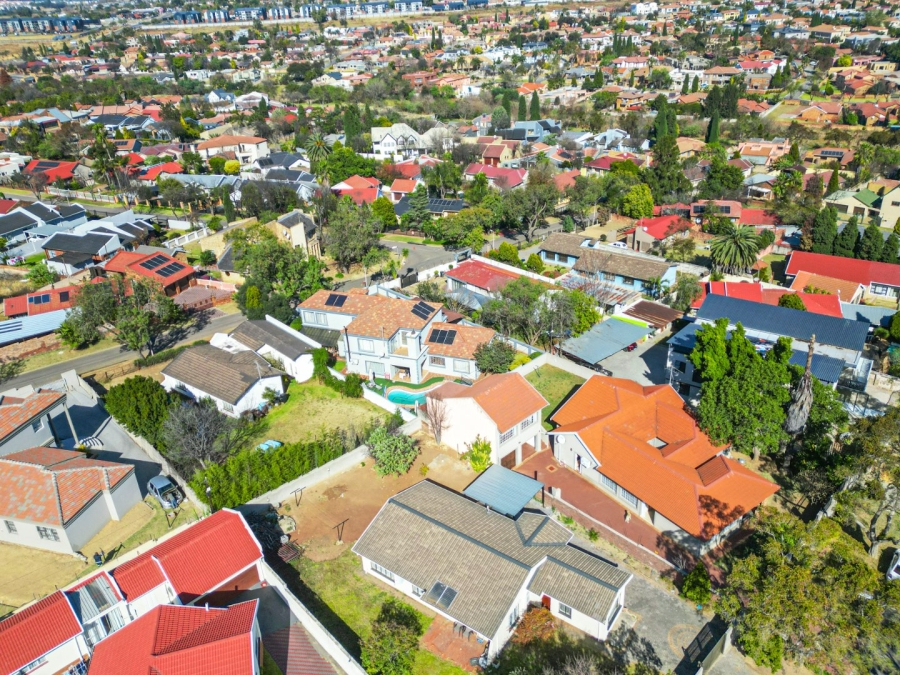 3 Bedroom Property for Sale in Country View Gauteng
