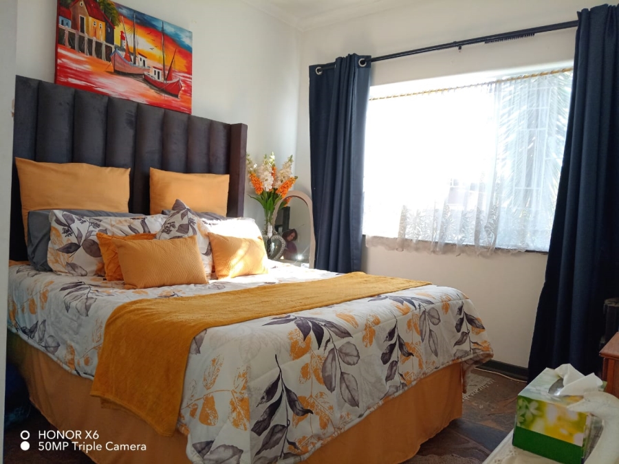 3 Bedroom Property for Sale in East Lynne Gauteng