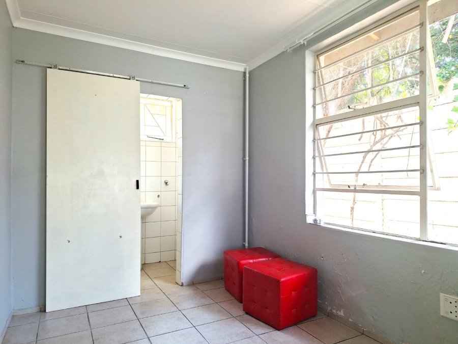 To Let 2 Bedroom Property for Rent in Sundowner Gauteng