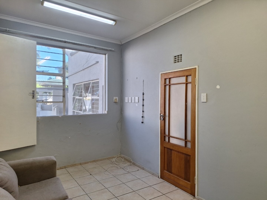 To Let 2 Bedroom Property for Rent in Sundowner Gauteng