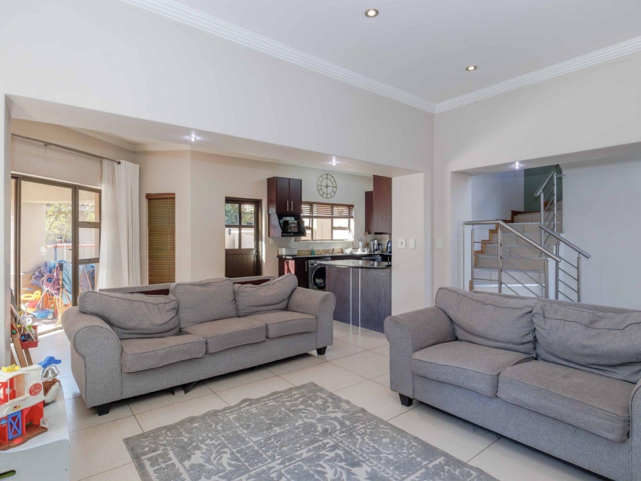 4 Bedroom Property for Sale in Pebble Creek Gauteng