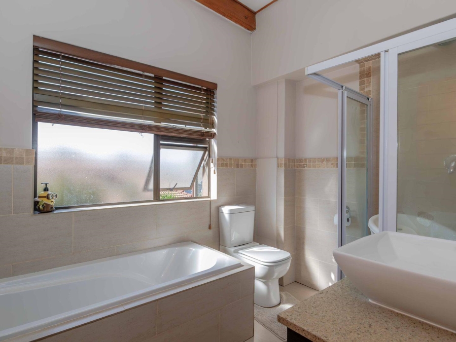 4 Bedroom Property for Sale in Pebble Creek Gauteng