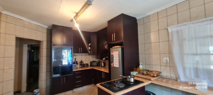 4 Bedroom Property for Sale in Delmore Park Gauteng