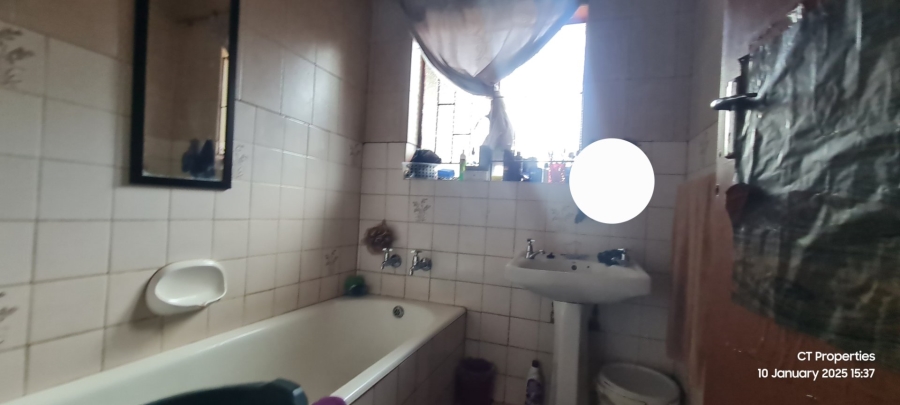 4 Bedroom Property for Sale in Delmore Park Gauteng