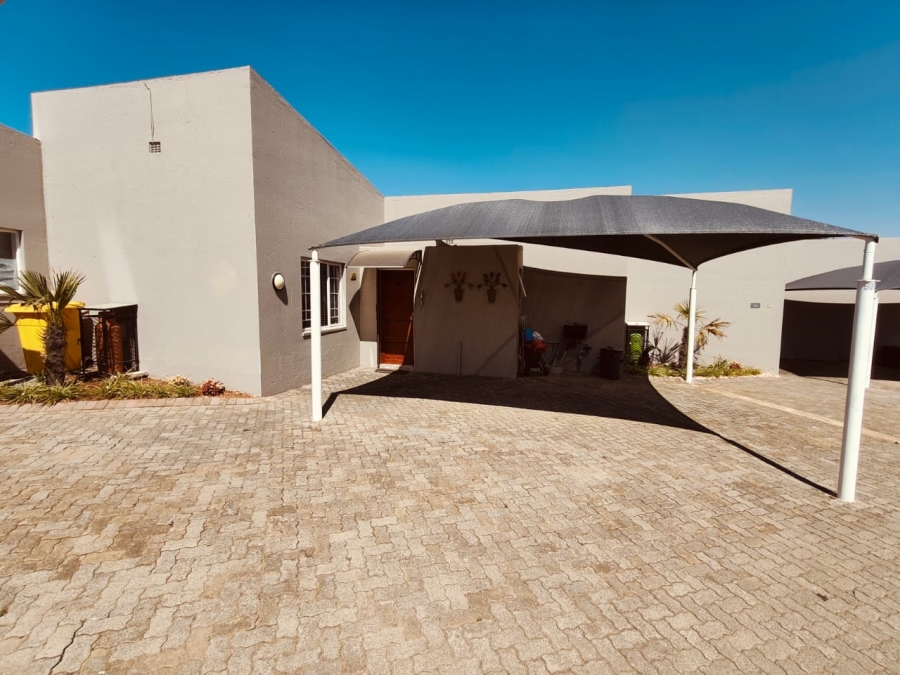 2 Bedroom Property for Sale in Vaal Marina Gauteng