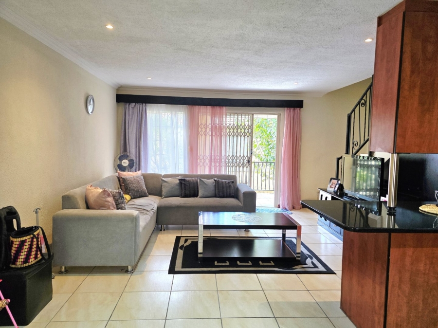 2 Bedroom Property for Sale in La Montagne Gauteng