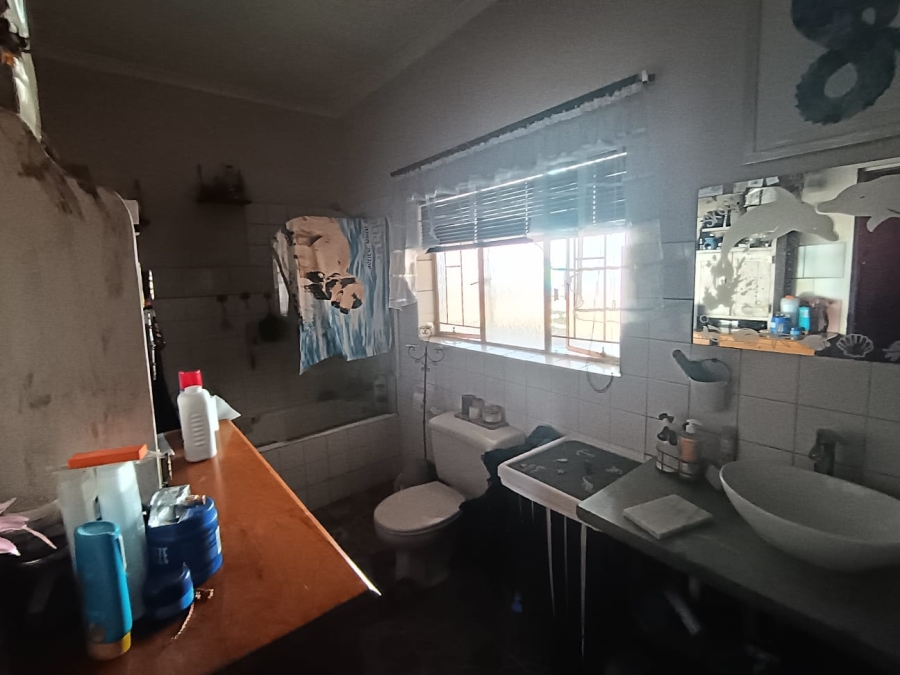 4 Bedroom Property for Sale in Bultfontein A H Gauteng