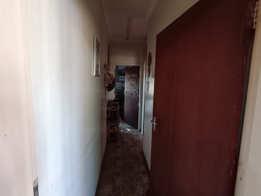 4 Bedroom Property for Sale in Bultfontein A H Gauteng