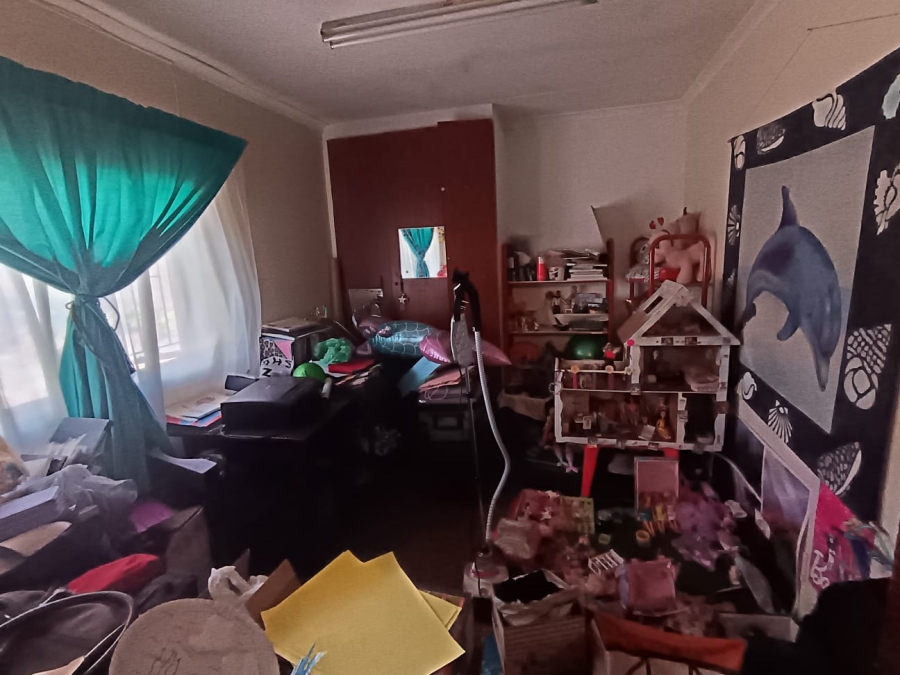 4 Bedroom Property for Sale in Bultfontein A H Gauteng