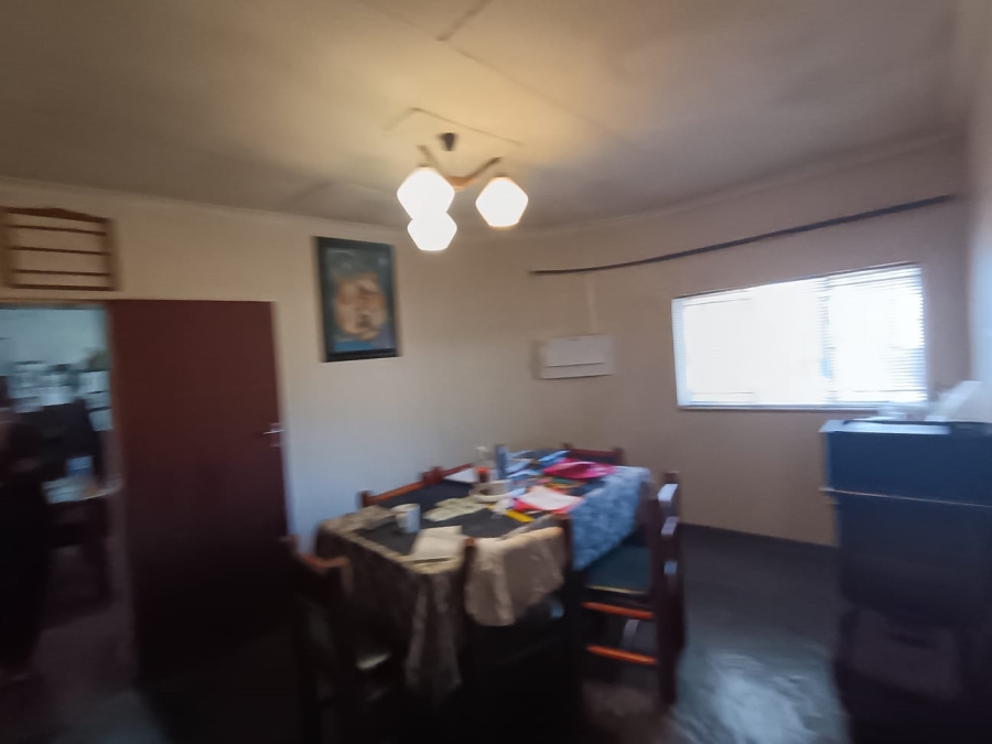 4 Bedroom Property for Sale in Bultfontein A H Gauteng
