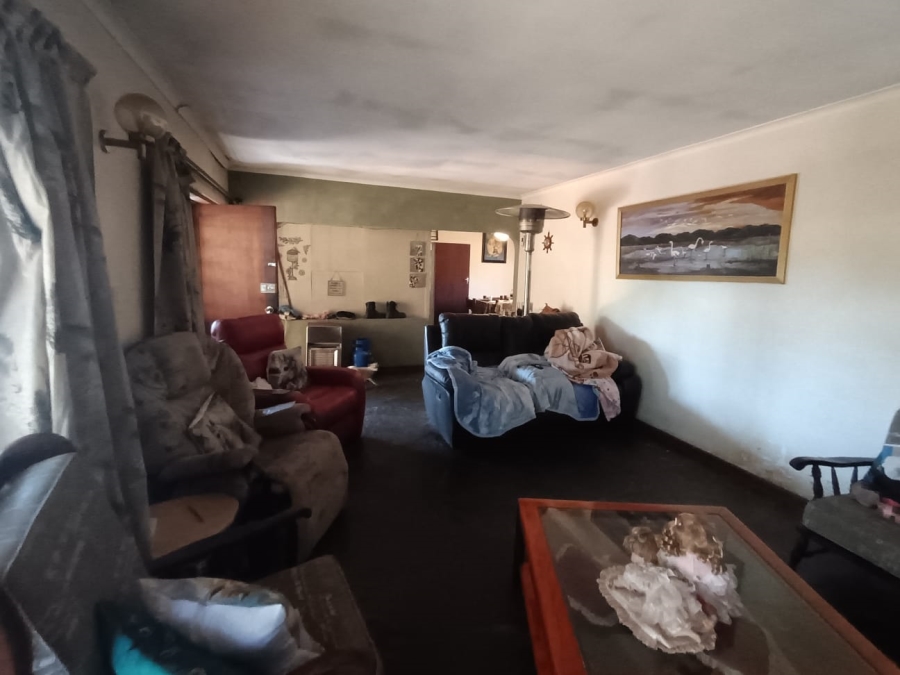 4 Bedroom Property for Sale in Bultfontein A H Gauteng