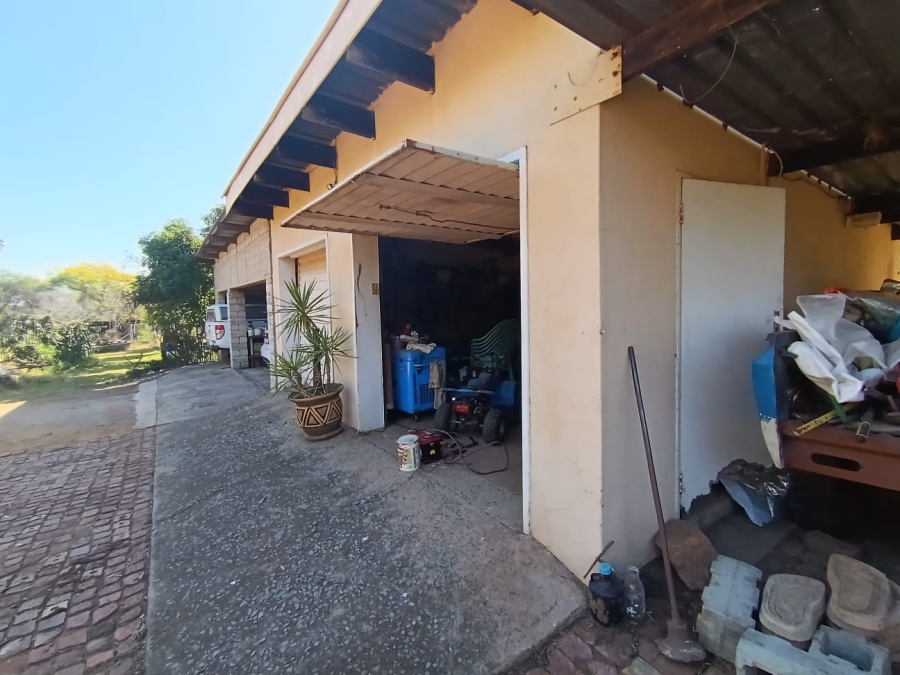 4 Bedroom Property for Sale in Bultfontein A H Gauteng
