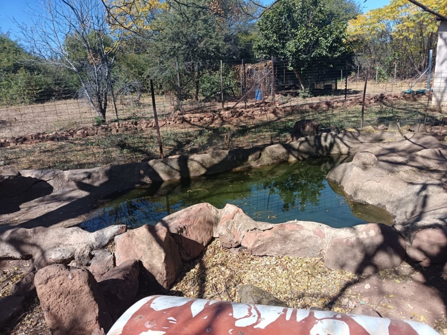 4 Bedroom Property for Sale in Bultfontein A H Gauteng