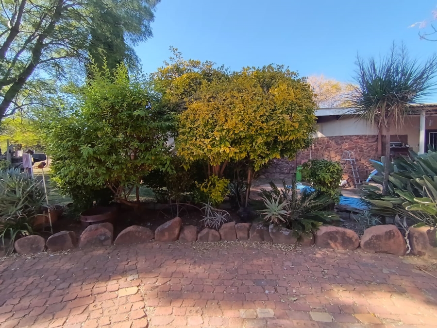 4 Bedroom Property for Sale in Bultfontein A H Gauteng