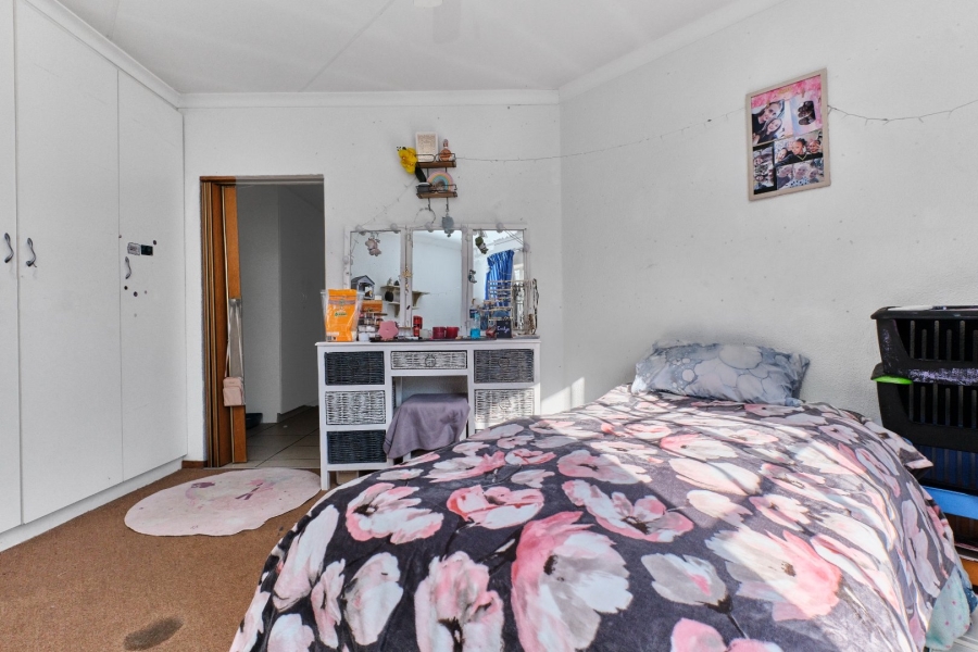 3 Bedroom Property for Sale in Helderkruin Gauteng