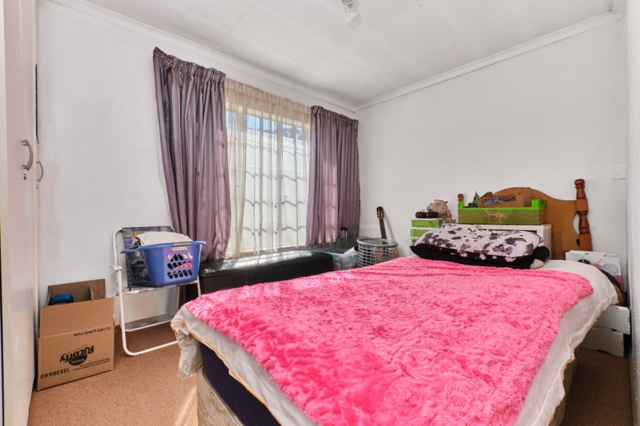 3 Bedroom Property for Sale in Helderkruin Gauteng