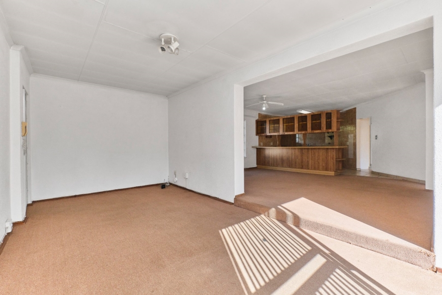 3 Bedroom Property for Sale in Helderkruin Gauteng