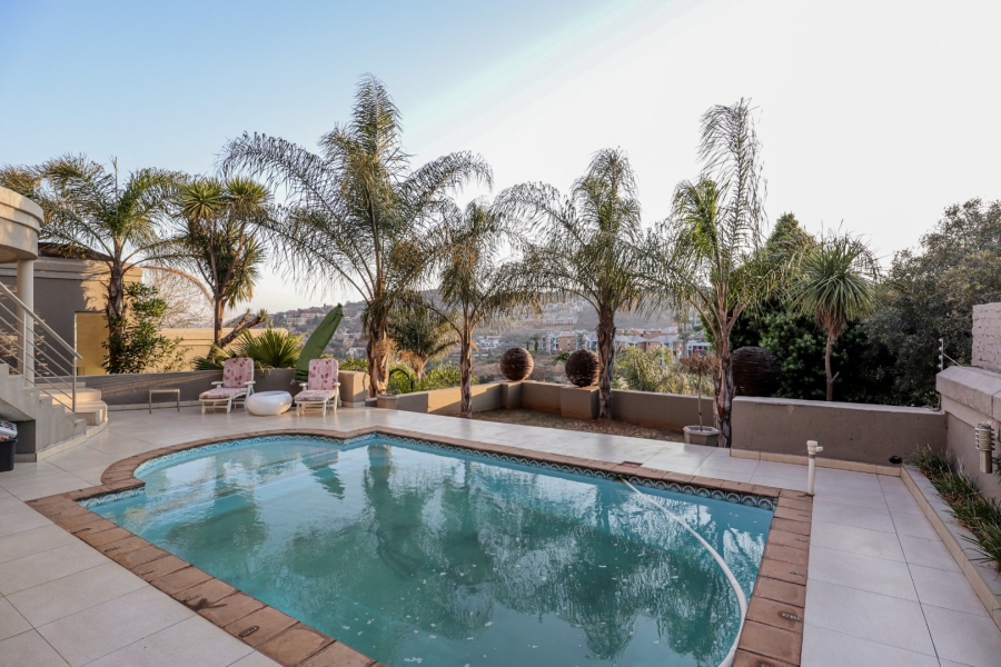 4 Bedroom Property for Sale in Bassonia Gauteng