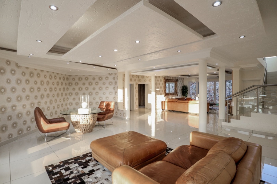 4 Bedroom Property for Sale in Bassonia Gauteng