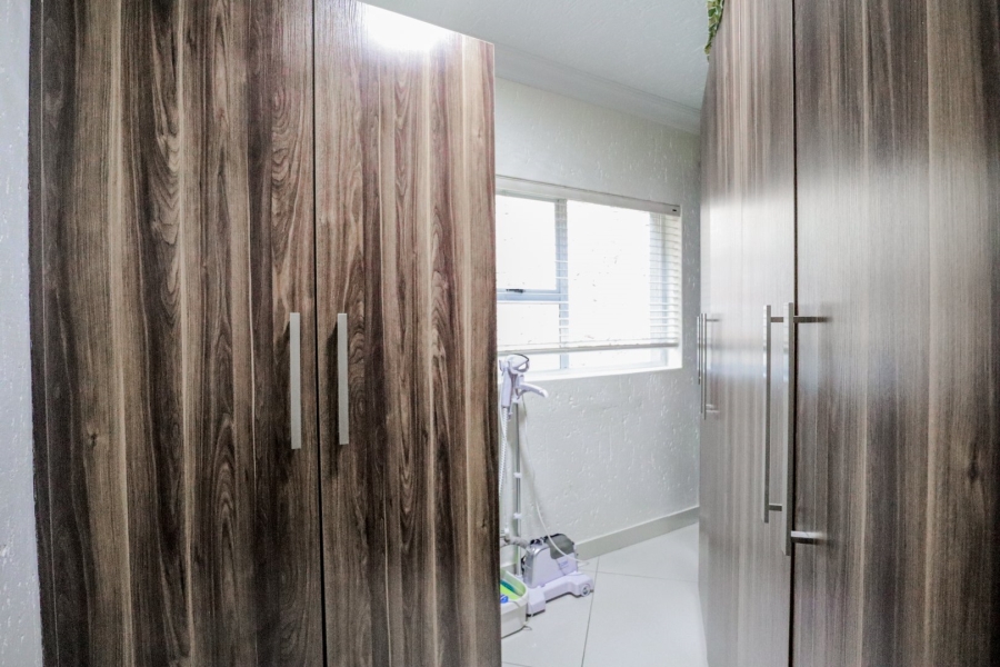 4 Bedroom Property for Sale in Bassonia Gauteng