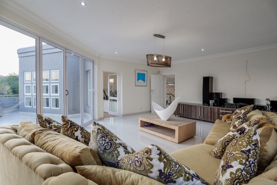 4 Bedroom Property for Sale in Bassonia Gauteng