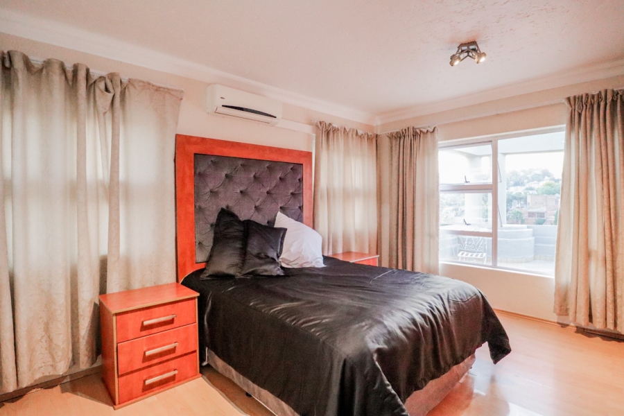 4 Bedroom Property for Sale in Bassonia Gauteng