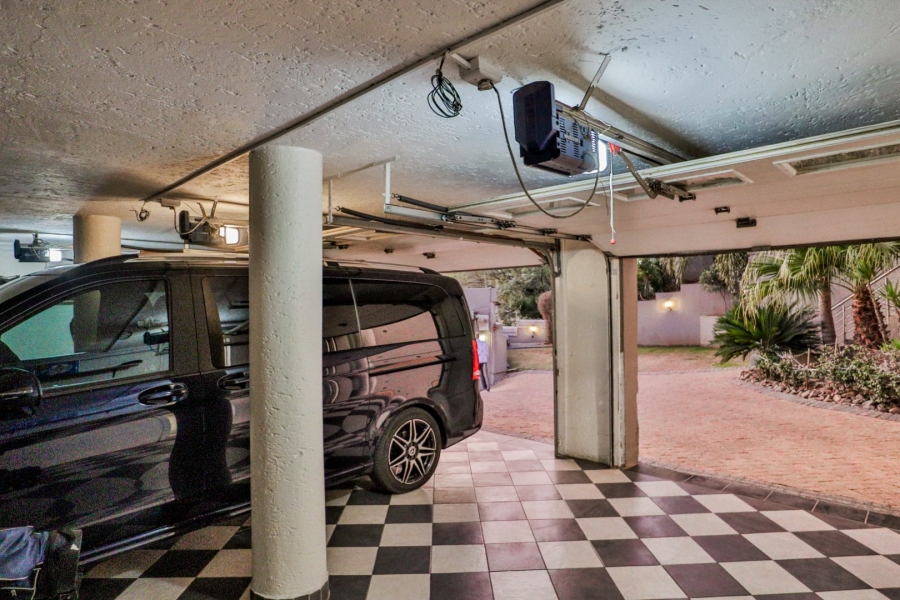 4 Bedroom Property for Sale in Bassonia Gauteng