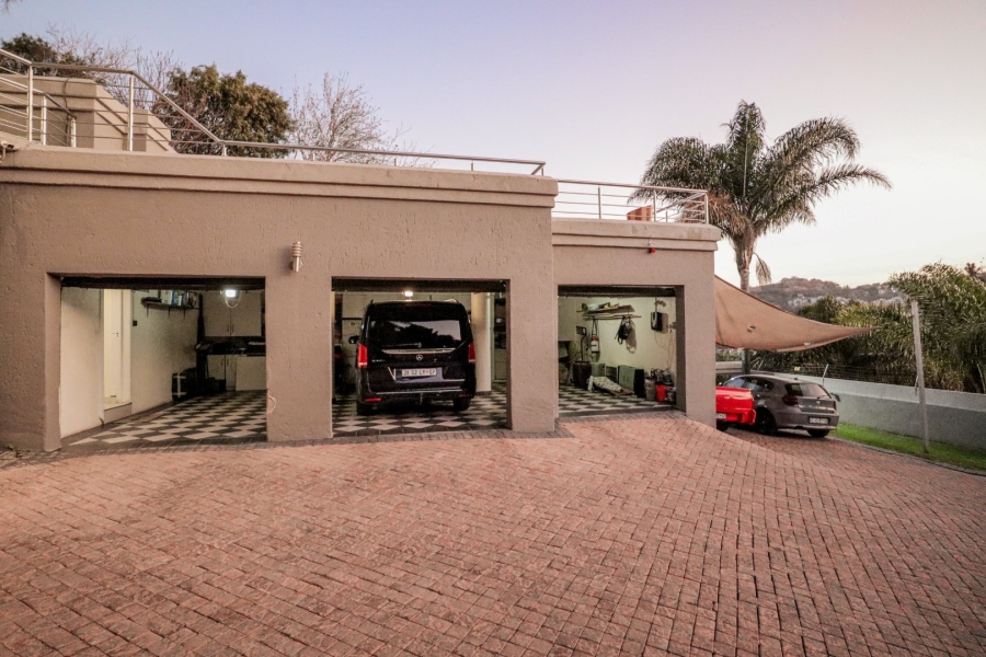 4 Bedroom Property for Sale in Bassonia Gauteng