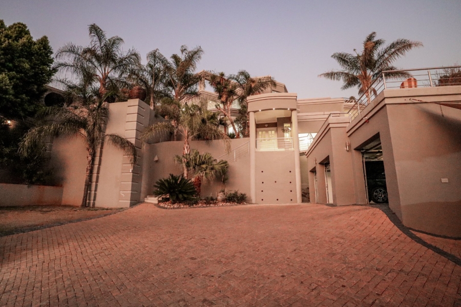 4 Bedroom Property for Sale in Bassonia Gauteng