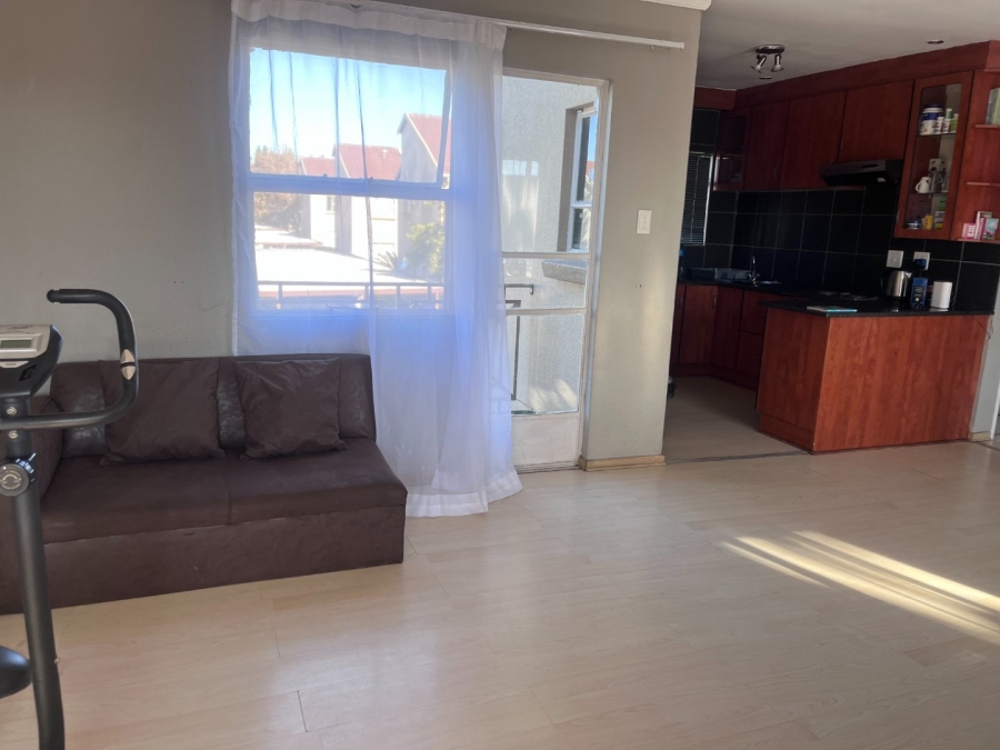 2 Bedroom Property for Sale in Pomona Gauteng