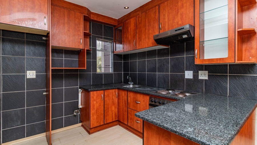 2 Bedroom Property for Sale in Pomona Gauteng