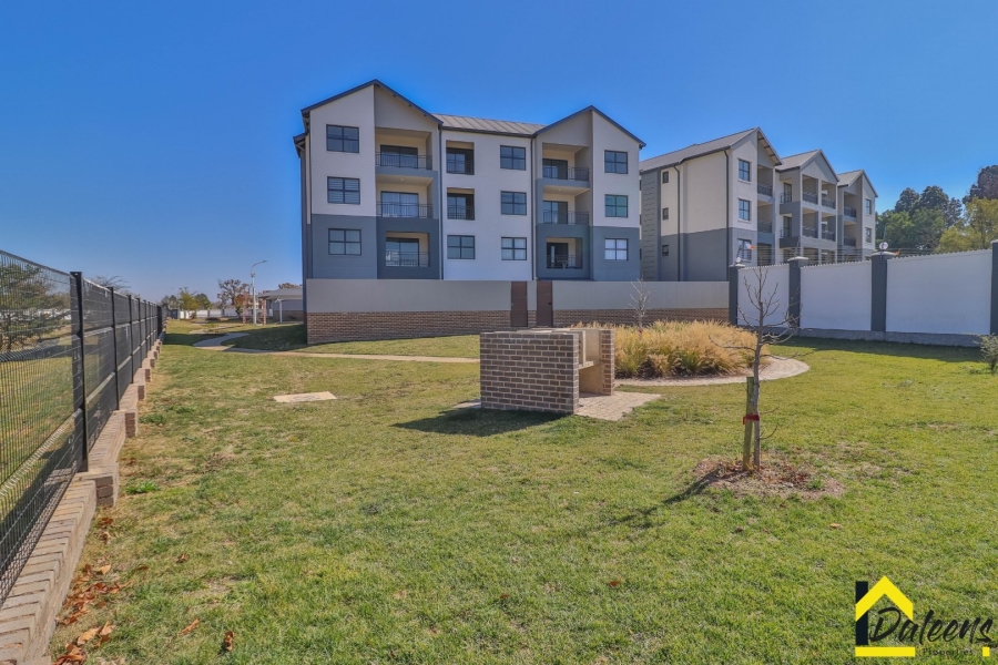 2 Bedroom Property for Sale in Lilianton Gauteng