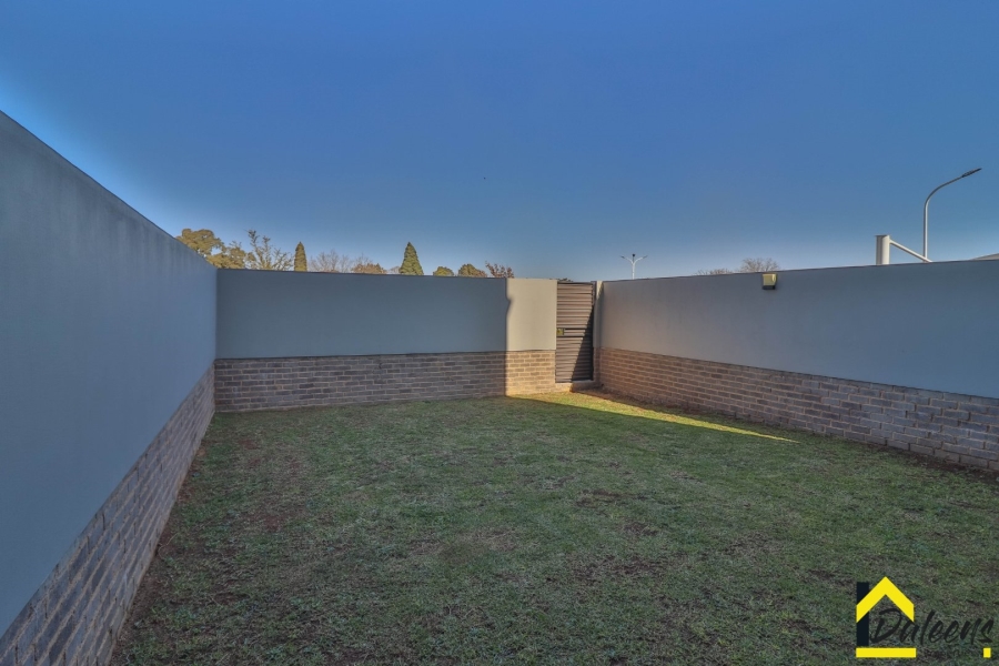 2 Bedroom Property for Sale in Lilianton Gauteng