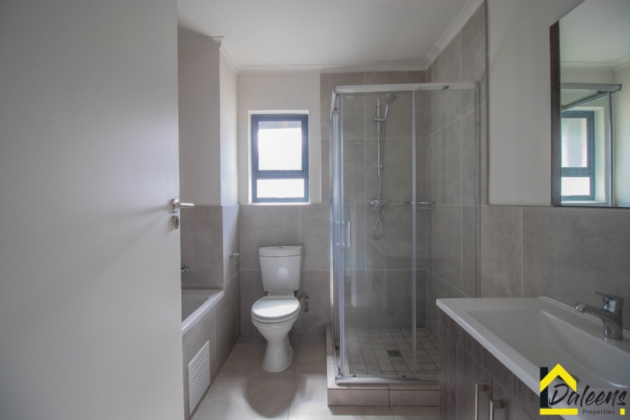 2 Bedroom Property for Sale in Lilianton Gauteng