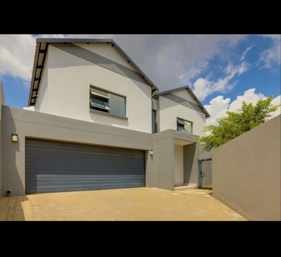 To Let 3 Bedroom Property for Rent in Kengies Gauteng