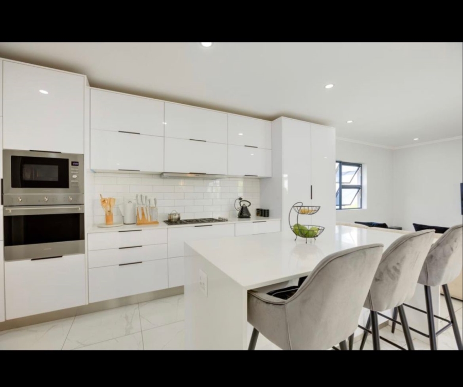 To Let 3 Bedroom Property for Rent in Kengies Gauteng