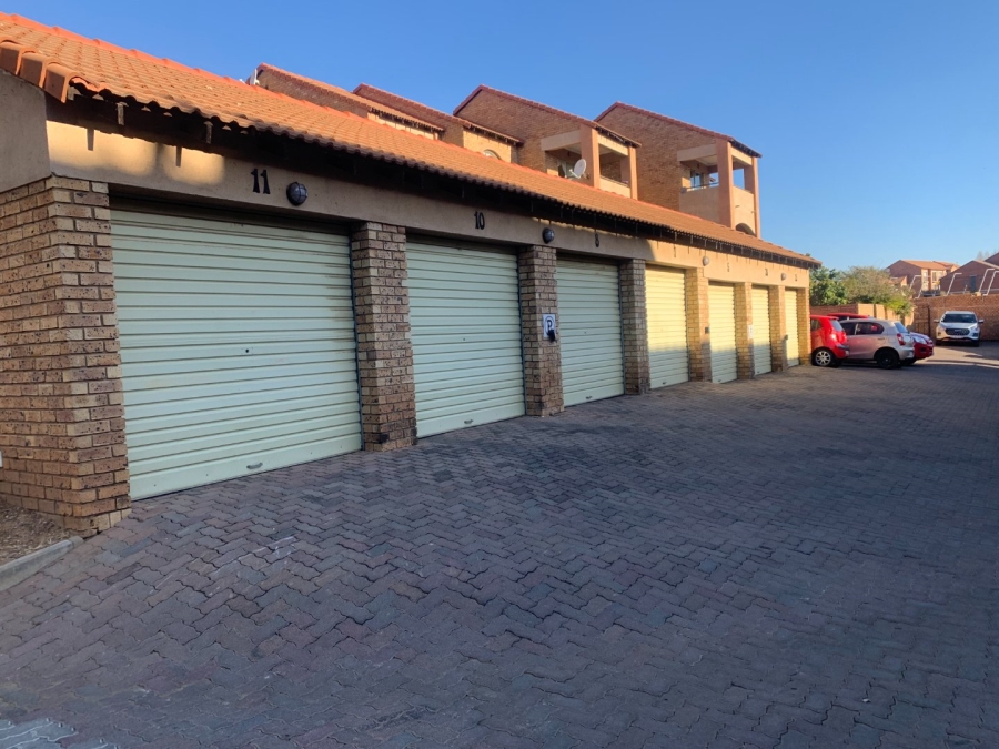 To Let 2 Bedroom Property for Rent in Sagewood Gauteng