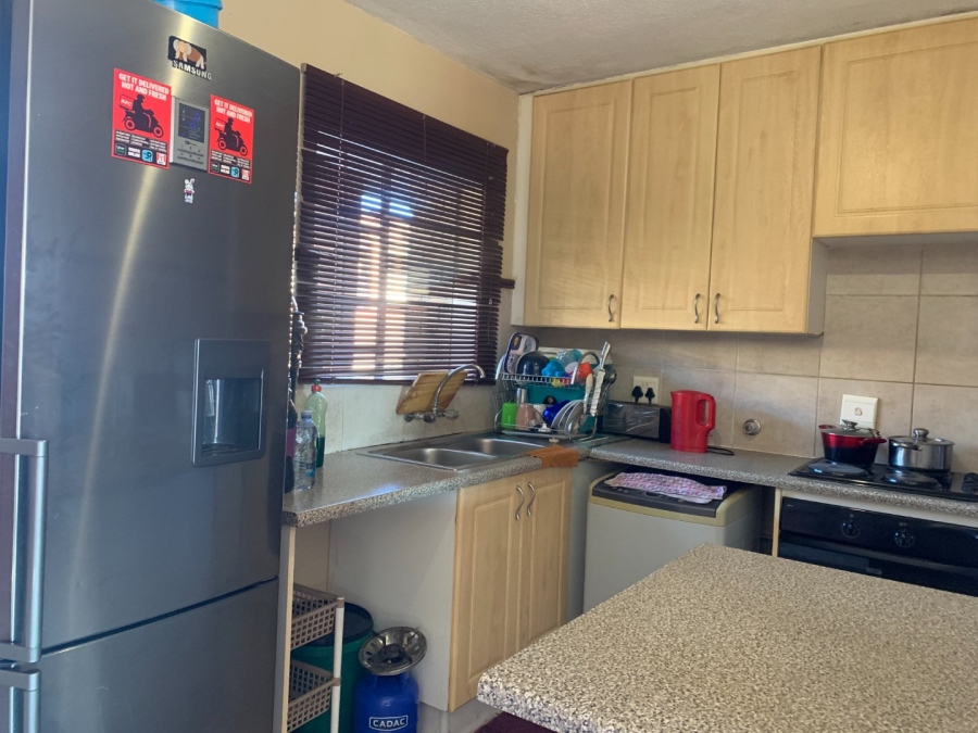 To Let 2 Bedroom Property for Rent in Sagewood Gauteng