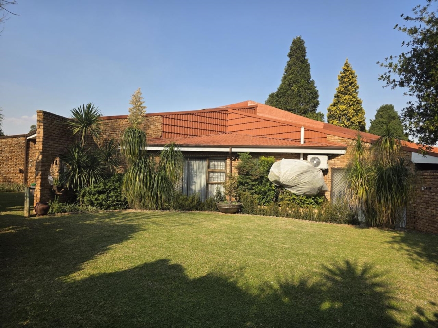 3 Bedroom Property for Sale in Vanderbijlpark SE 3 Gauteng