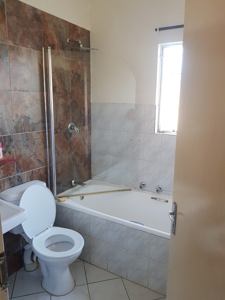 2 Bedroom Property for Sale in Parkdene Gauteng