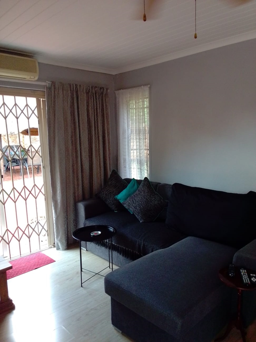 3 Bedroom Property for Sale in Vanderbijlpark SE 5 Gauteng