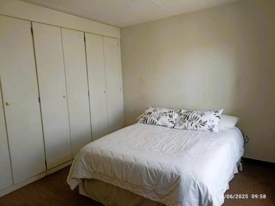 To Let 2 Bedroom Property for Rent in Sonneglans Gauteng