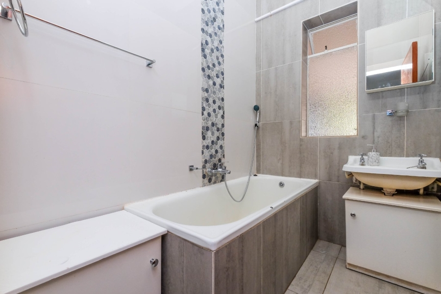 4 Bedroom Property for Sale in Krugersdorp North Gauteng