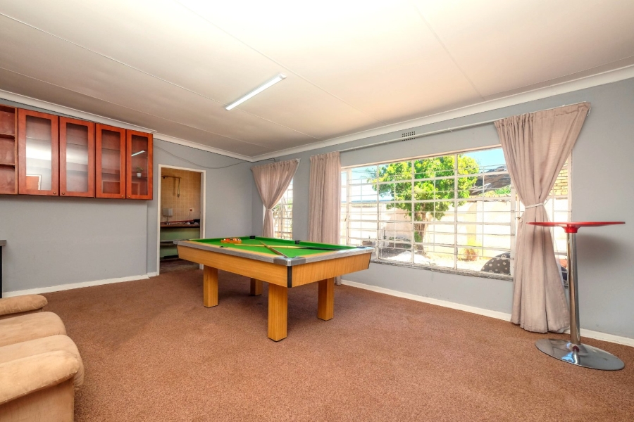 4 Bedroom Property for Sale in Krugersdorp North Gauteng